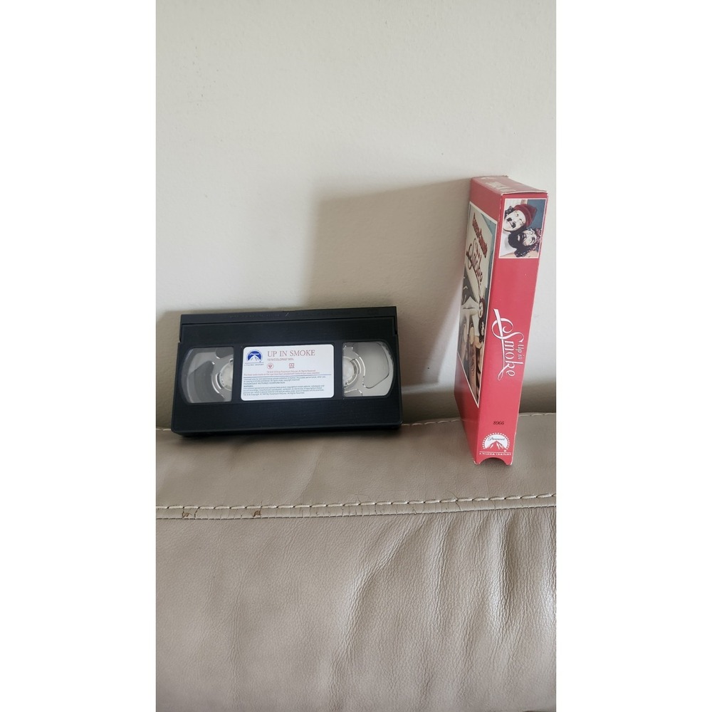 Cheech & Chong's Up in Smoke VHS 1978 Comedy Paramount Pictures - Picture 3 of 3